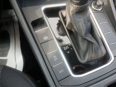 Used 2020 Volkswagen Jetta S w/ Driver Assistance Package FWD image 20