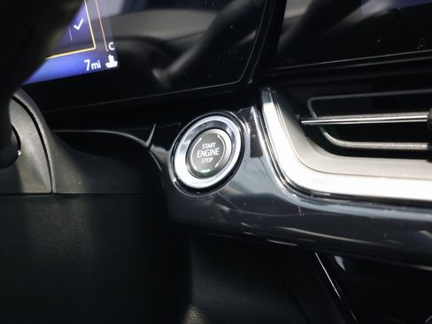 New 2026 Chevrolet Trax RS w/ Sunroof Package image 20