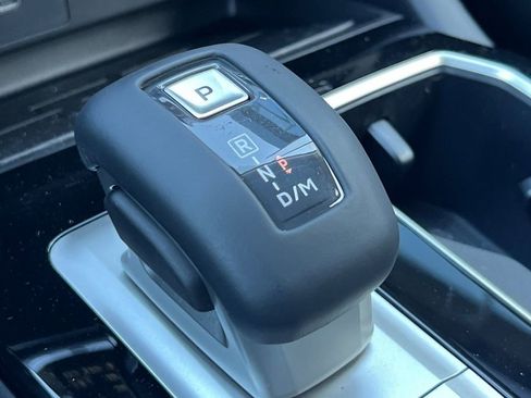 New 2026 Mitsubishi Outlander SE image 24