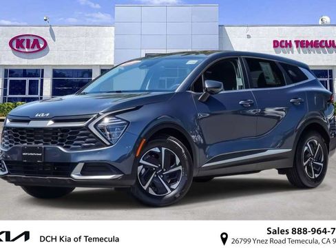 Used 2025 Kia Sportage LX FWD image 1