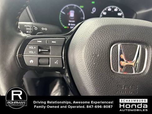 Used 2024 Honda CR-V Sport Touring image 12
