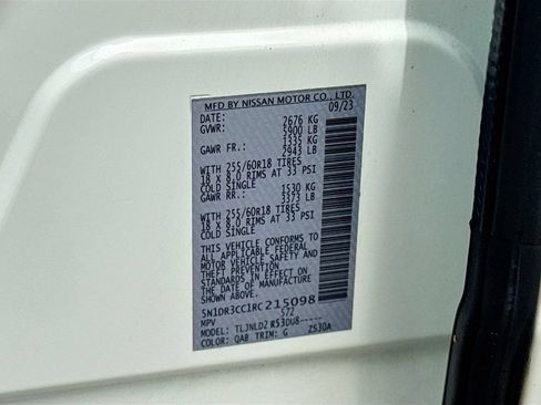 Used 2024 Nissan Pathfinder SL AWD/4WD image 34