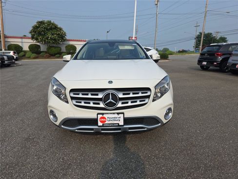 Used 2018 Mercedes-Benz GLA 250 image 11