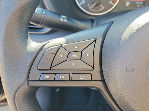 Used 2025 Nissan Sentra S FWD image 20