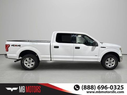 Used 2017 Ford F150 XLT w/ Max Trailer Tow Package AWD/4WD image 4