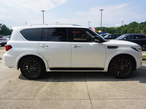 Used 2023 INFINITI QX80 Premium Select w/ Cargo Package AWD/4WD image 23