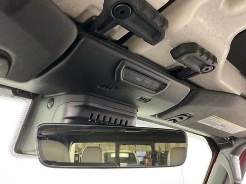 Used 2021 Jeep Gladiator Overland image 22