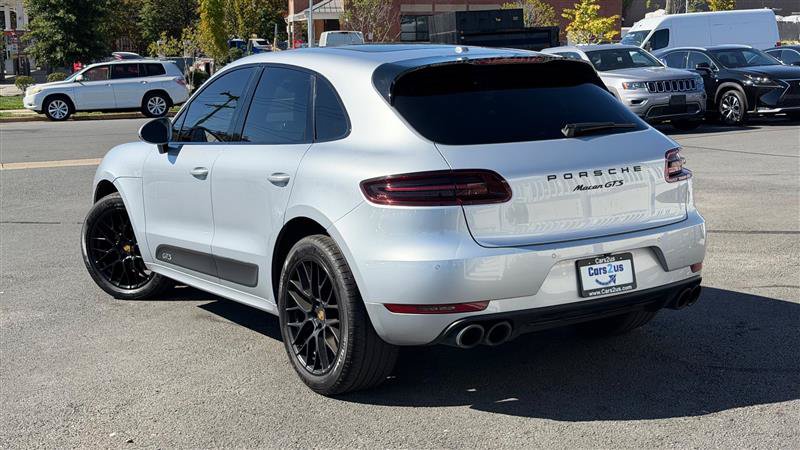 Used 2018 Porsche Macan GTS w/ Premium Package Plus AWD/4WD image 3