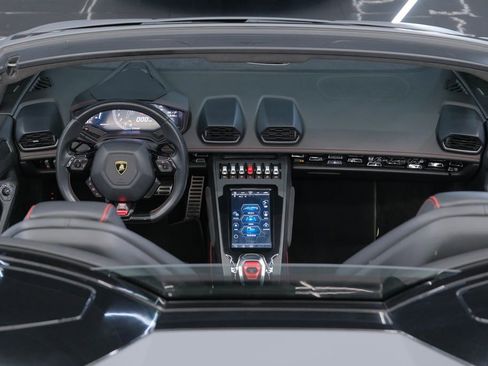 Used 2020 Lamborghini Huracan EVO image 42