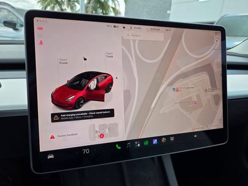 Used 2023 Tesla Model 3 Standard Range RWD image 3