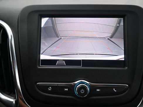 Certified 2023 Chevrolet Equinox LS w/ LS Convenience Package AWD/4WD image 17