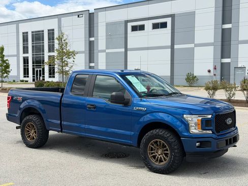 Used 2018 Ford F150 XL w/ Equipment Group 101A Mid AWD/4WD image 3