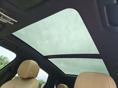 Used 2019 Porsche Cayenne AWD/4WD image 9