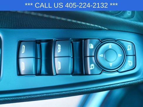 Used 2023 Chevrolet Traverse Premier w/ Redline Edition FWD image 31