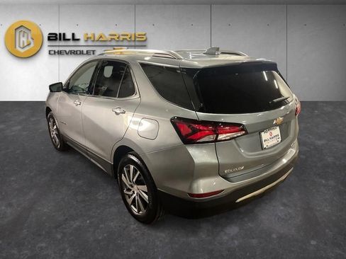 Used 2023 Chevrolet Equinox Premier AWD/4WD image 12