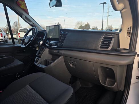 Used 2024 Ford Transit 350 XLT image 30