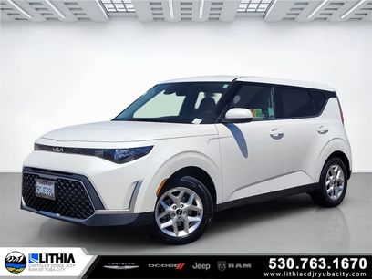 Used 2023 Kia Soul LX w/ LX Technology Package