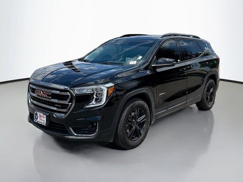 Used 2024 GMC Terrain AT4 w/ Tech Package AWD/4WD image 3