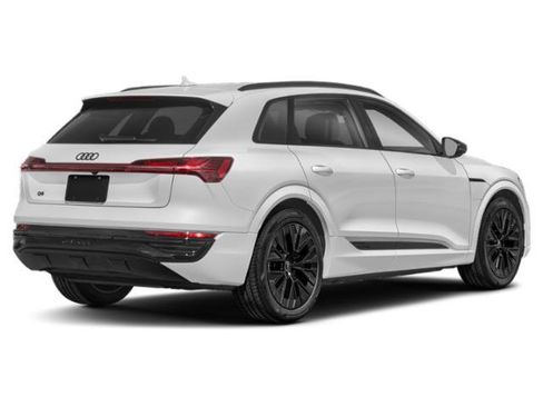 Used 2024 Audi Q8 e-tron Prestige AWD/4WD image 2