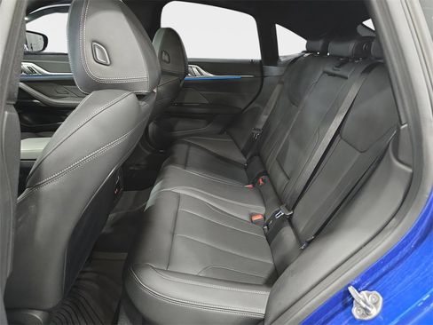 Certified 2025 BMW i4 eDrive40 w/ M Sport Package image 10