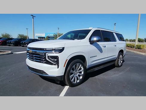 New 2026 Chevrolet Suburban Premier image 21