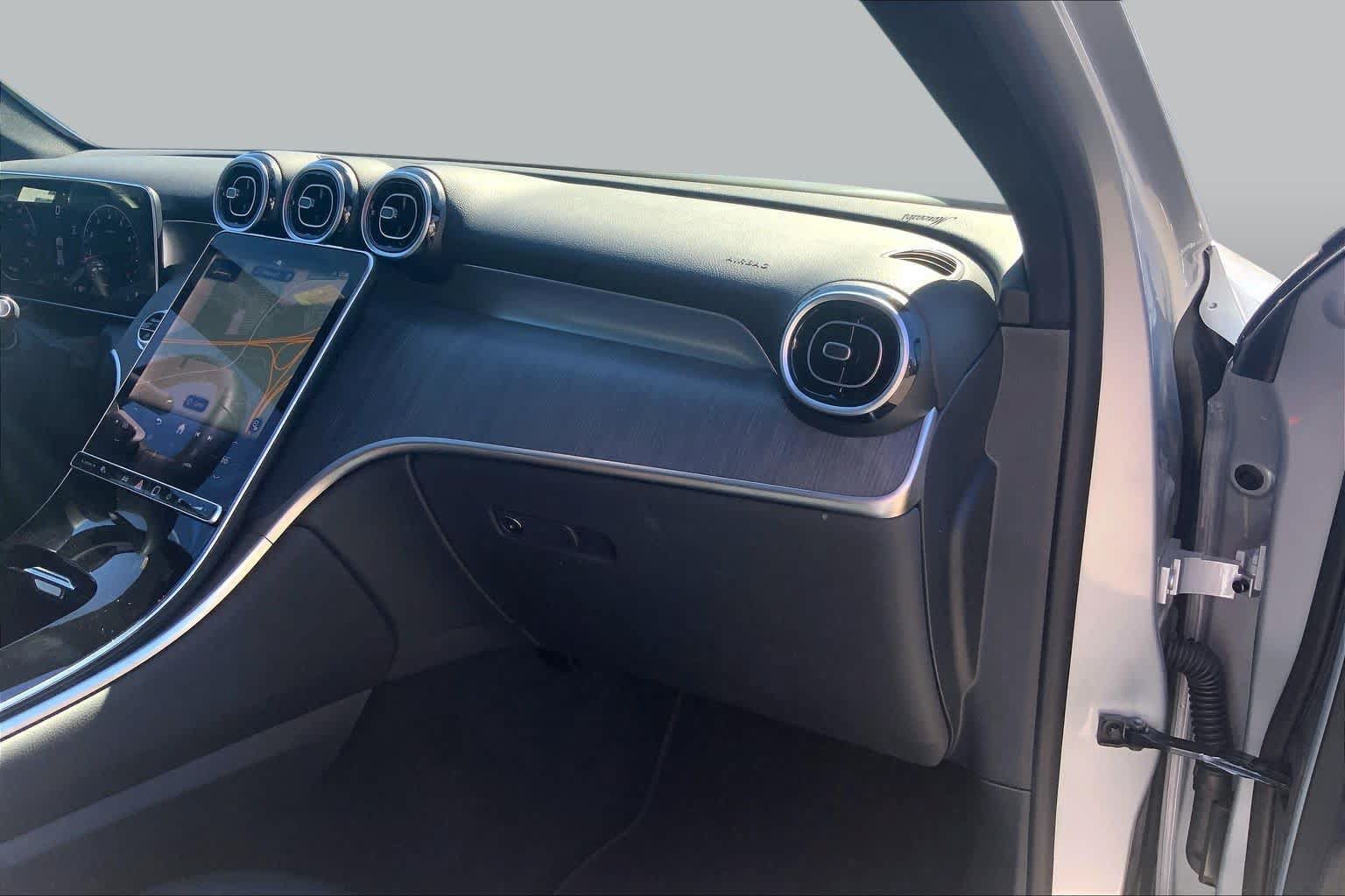 Certified 2026 Mercedes-Benz GLC 300 4MATIC image 18
