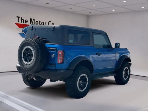 Used 2023 Ford Bronco Badlands w/ Sasquatch Package AWD/4WD image 5