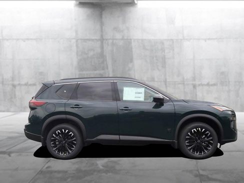 New 2026 Nissan Rogue SV image 5