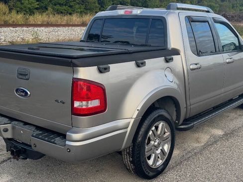 Used 2008 Ford Explorer Sport Trac Limited image 5