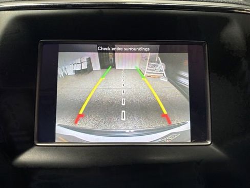 Used 2018 Jeep Grand Cherokee Limited image 10