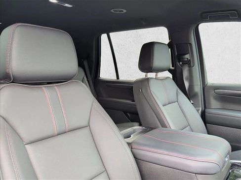 Used 2025 Chevrolet Tahoe RST w/ Comfort Package AWD/4WD image 24