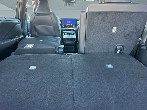 New 2026 Lexus TX 500h AWD image 24