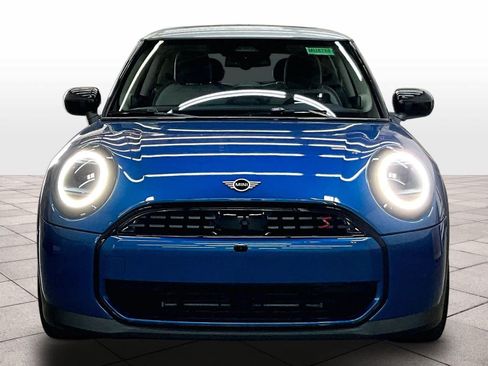 Used 2025 MINI Cooper S FWD image 3