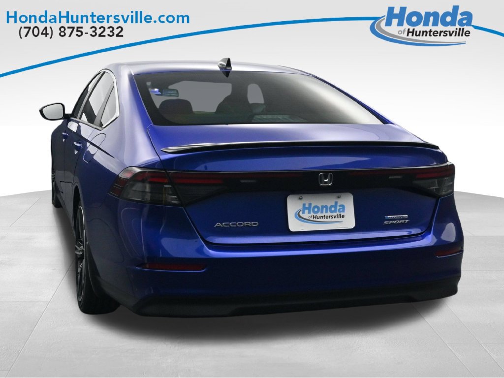 Used 2024 Honda Accord Sport image 3