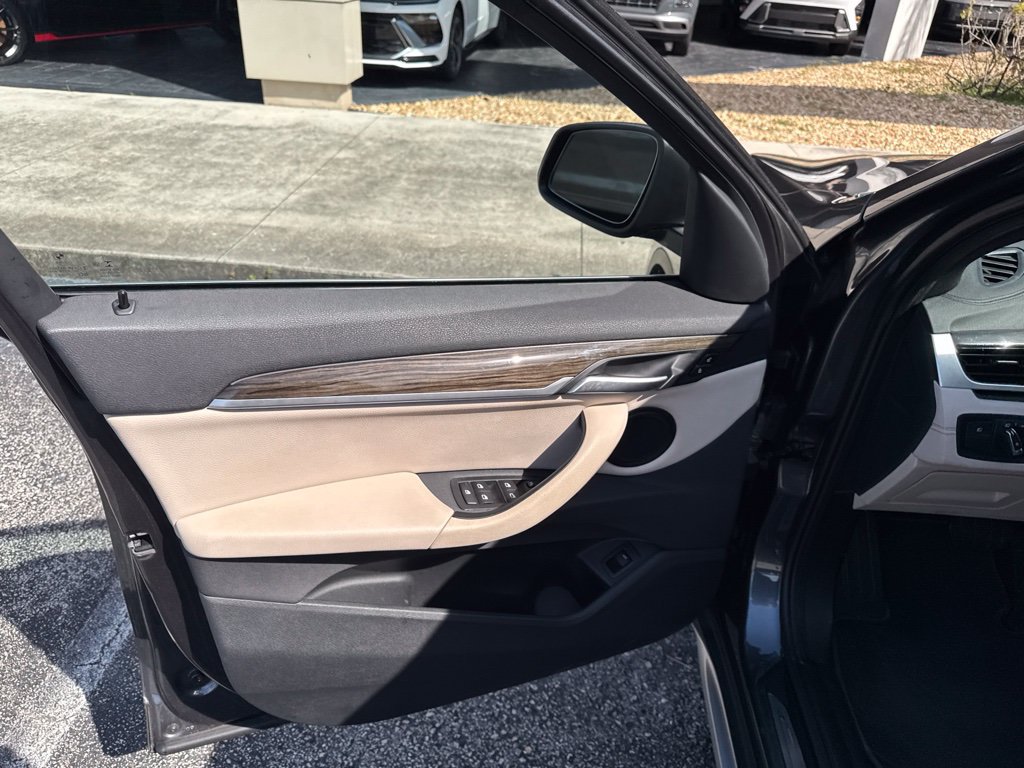 Used 2020 BMW X1 sDrive28i w/ Convenience Package FWD image 18