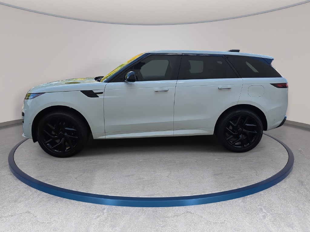 New 2027 Land Rover Range Rover Sport Battersea AWD/4WD image 8