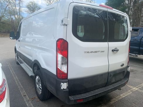 Used 2024 Ford Transit 250 Low Roof w/ Exterior Upgrade Package RWD image 4
