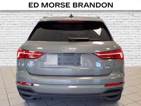 Used 2025 Audi Q3 2.0T Premium image 4
