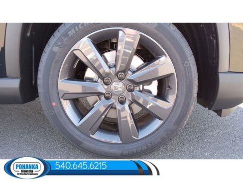 New 2025 Honda Pilot Sport image 9