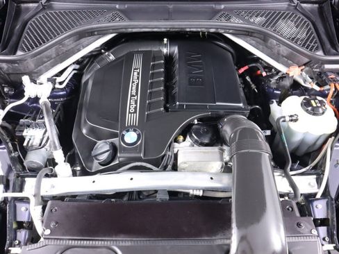 Used 2018 BMW X5 xDrive35i w/ Executive Package AWD/4WD image 46