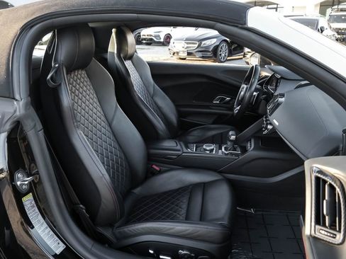 Used 2018 Audi R8 V10 plus image 34