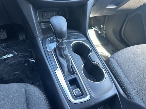 Used 2024 Chevrolet Equinox LT image 14