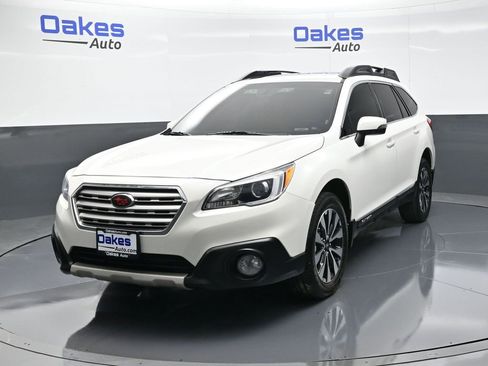 Used 2017 Subaru Outback 3.6R Limited image 4