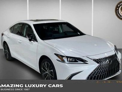 Used 2023 Lexus ES 350 w/ Premium Package
