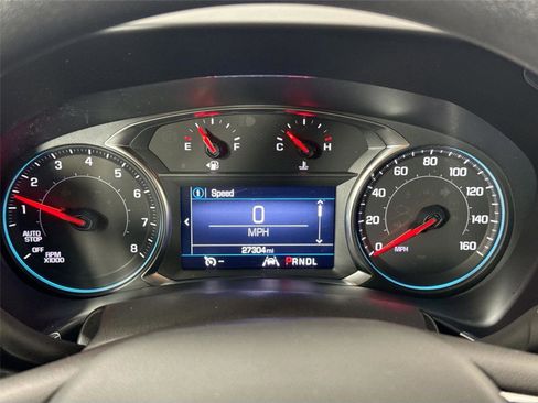 Used 2023 Chevrolet Equinox LT image 20