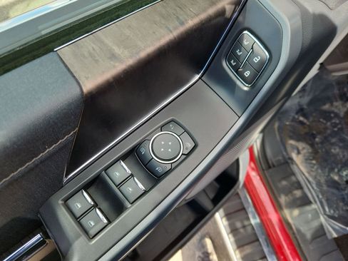 Used 2022 Ford F150 Lariat w/ Equipment Group 502A High AWD/4WD image 11