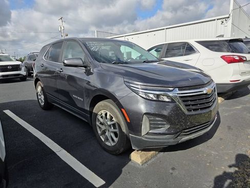 Used 2022 Chevrolet Equinox LT FWD image 2