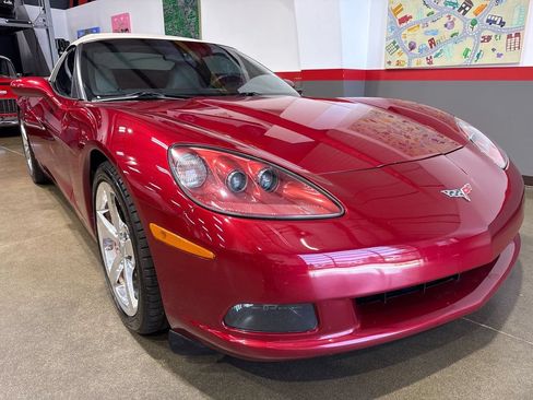 Used 2008 Chevrolet Corvette Convertible w/ Preferred Equipment Group RWD image 54
