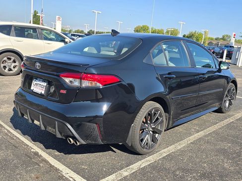 Used 2024 Toyota Corolla SE w/ SE Premium Package FWD image 8