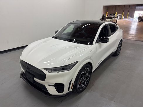 Used 2023 Ford Mustang Mach-E GT image 21